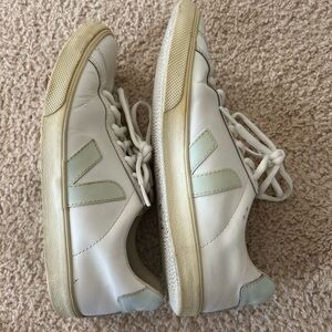 Veja Off-White and Cream Sneakers
